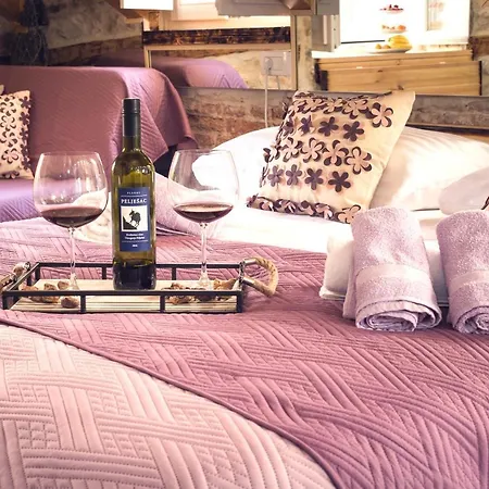 Luxury Serviced In Centre Apartmán
