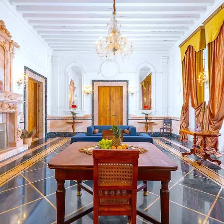 Apartmán Luxury Serviced In Centre *